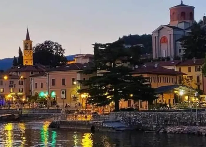 아파트 La Finestra Sul Lago, In Pieno Centro *