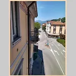 Apartment La Finestra Sul Lago, In Pieno Centro Laveno-Mombello