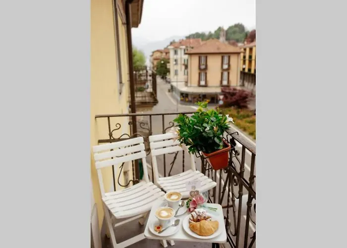 La Finestra Sul Lago, In Pieno Centro Apartment *